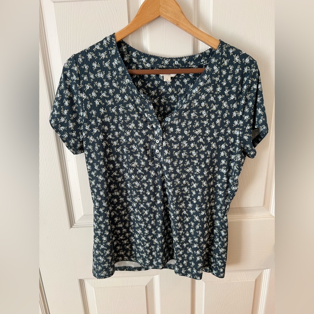 Laura Ashley floral cottagecore Soft Short Sleeve Top/Shorts Pajama Set Sz: L - Picture 2 of 16